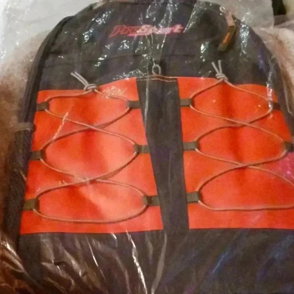 Other - NWT backpack for kids or adults. Gray and orange